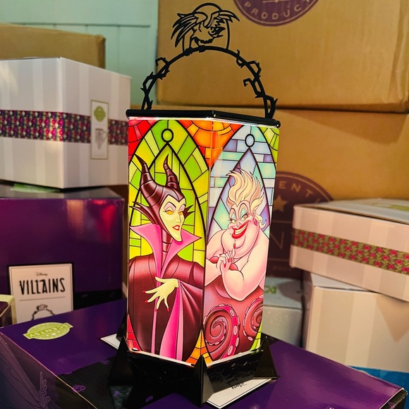 NIB Disney Villains Warmer - All the Rage Warmer - Picture 2 of 4